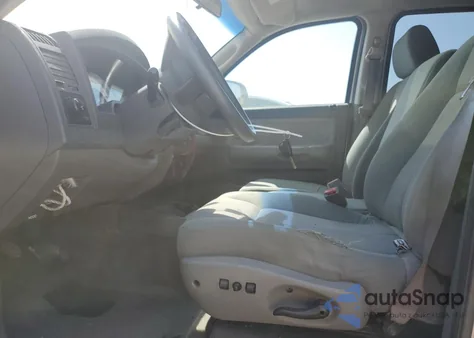 2005 Dodge Dakota Quad Slt from USA, damaged, VIN 1D7HW48N85S342452